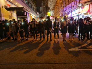 Hong Kong Yeni Yıla Protestolarla Giriyor