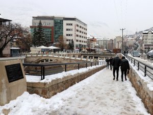Gümüşhane’de Kar Kalınlığı 14 Santimetreye Ulaştı