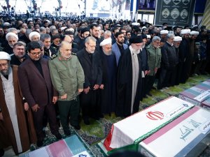 Tahran’da Süleymani İçin Cenaze Töreni