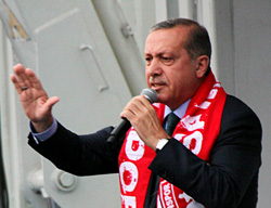 Başbakan Erdoğan: Gülen kasetçilik basıyor, CHP satıyor