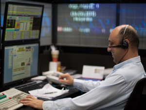 Aylık En Yüksek Reel Getiri Bıst 100 Endeksinde Oldu