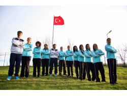 Güreşin Prensesleri Avrupa Şampiyonası'na Hazır