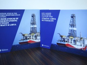 Cumhurbaşkanı Erdoğan’dan Putin’e "Türkiye-libya Mutabakatı" Kitabı