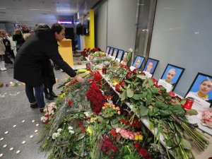 Kiev’de İran’daki Uçak Kazasında Hayatını Kaybedenler Anıldı