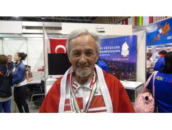82 Yaşındaki Türk Atlet Dünya 2.'si Oldu