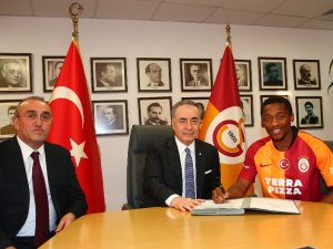 Jesse Sekidika: "Çok Büyük Bir Kulübe Geldim"