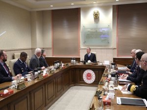 Bakan Akar, Satterfield Ve Jeffrey’i Kabul Etti