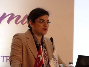 Sağlık Bakan Yardımcısı Prof. Dr. Emine Alp Meşe: “Yoğun Bakımlar Akılcı Kullanılmıyor"