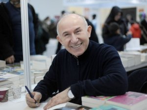 Tarihçi Yazar Prof. Dr. Şimşirgil: “İran Kullanılan Bir Maşadır”