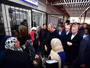 Bakan Gül’den Şehidin Ailesine Taziye Ziyareti
