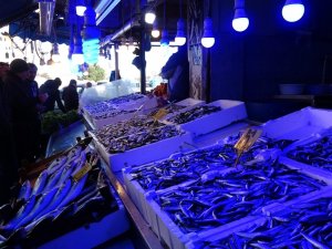 Hamsi Tezgahları Uzun Bir Aradan Sonra Yeninden Şenlendirdi