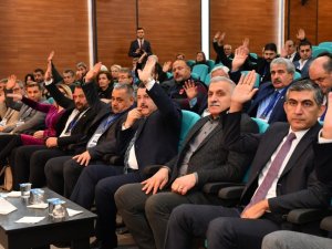 Ortahisar Kent Konseyi Başkanını Seçti.