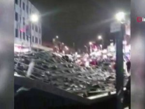 Brendan Fırtınası Bir Avm’nin Çatısını Uçurdu