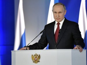 Putin, Anayasa Değişikliği İçin Referandum Talep Etti
