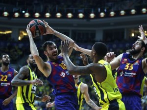 Thy Euroleague: Fenerbahçe Beko: 74 - Fc Barcelona: 80