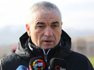 Rıza Çalımbay: “Takımı Güçlendirmeliyiz”