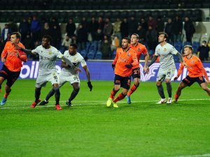 Medipol Başakşehir Yeni Malatyaspor’u 4 -1 Yendi