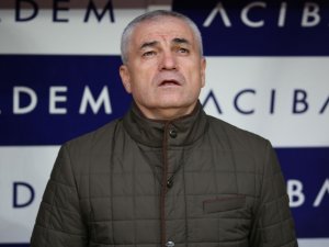 Rıza Çalımbay: “Biz Hariç Herkes Şampiyonluk Adayı”