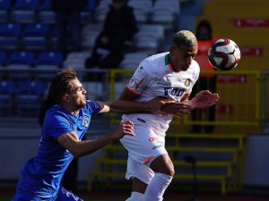 Ziraat Türkiye Kupası: Kasımpaşa: 2 - Aytemiz Alanyaspor: 1 (İlk Yarı)