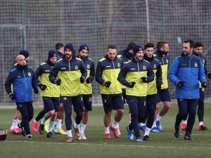 Fenerbahçe, Başakşehir Maçı Hazırlıklarını Sürdürdü