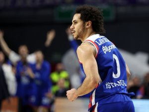 Shane Larkin Durdurulamıyor, Yine Haftanın Mvp’si