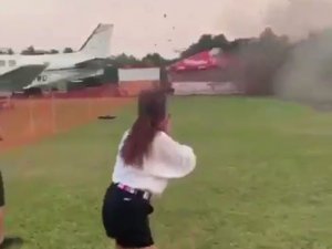 Guatemala’da Akrobasi Uçağı Düştü: 3 Ölü