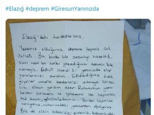 Yardım Paketinden Çıkan Not Duygulandırdı: ’Ruhunuzdaki Yaralardan Öpüyoruz”