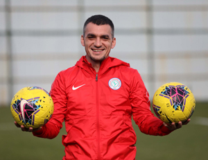 Çaykur Rizesporlu futbolcu Abdullah Durak: "Biz doğru oynayan bir takımız"