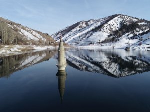 Suların Çekildiği Barajda Minareden Sonra Evler De Ortaya Çıktı