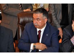 Bakan Yılmaz: "Allah'a Hamdolsun Beklediğimiz Oy Oranını Aldık"