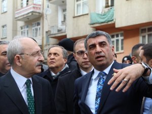 Kılıçdaroğlu, 14 Kişinin Hayatını Kaybettiği Enkaz Alanında İnceleme Yaptı