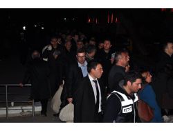 Tekirdağ Seçim Kurulunun Önünde Metrelerce Kuyruk Oluştu