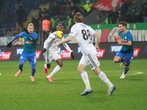 İlk Yarıda 2 Gol Var