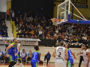 Türkiye Basketbol Ligi: Petkim Spor: 86 - Lokman Hekim Fethiye Belediyespor: 72