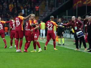 Galatasaray Ligde Seriye Bağladı, Üst Üste 4. Galibiyet