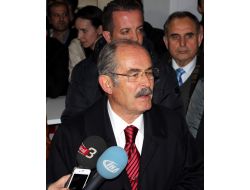 Büyükerşen, “kılıçdaroğlu İstifa Etti” İddialarını Değerlendirdi
