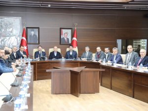 "Elazığ Ve Malatya’da Yaraları Hızlıca Saracağız"