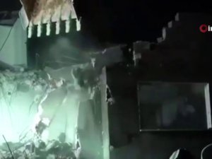 İsrail Güçleri Filistinli Tutuklunun Evini Yıktı