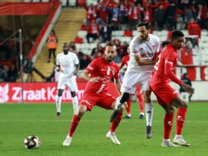 Ziraat Türkiye Kupası Çeyrek Final İlk Maçı Berabere Bitti
