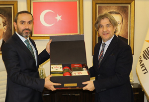 Kültür ve Turizm Bakan Yardımcısı Demircan, AK Parti Rize İl Başkanlığında