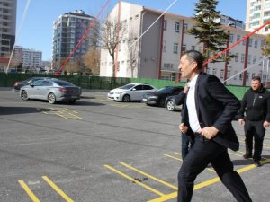 Milli Eğitim Bakanı Selçuk’tan Çocuklara Özel İlgi