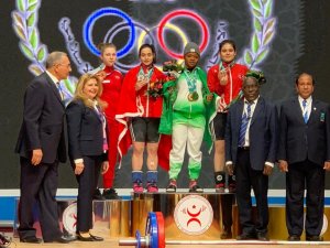 Ayşegül Çakın, Özbekistan’dan 2 Madalya İle Dönüyor