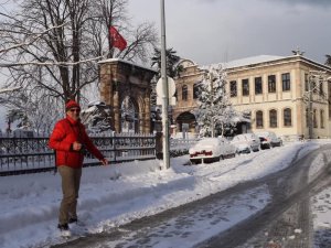 Ressam Selahattin Kara Giresun’u Gezdi