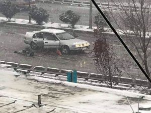 Afganistan’da İntihar Saldırısı: 5 Ölü