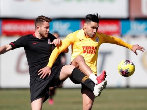 Galatasaray’da Falcao Takımla Çalıştı