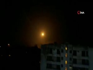 İsrail, Esad Ve İran Destekli Milisleri Vurdu