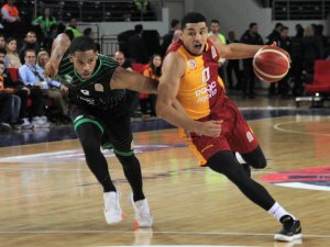 Darüşşafaka Tekfen Finalde