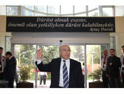 Durak, Vecizesini Belediyeye Yeniden Astırdı