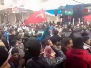 İdlib’de Türk Askerine Destek Gösterisi