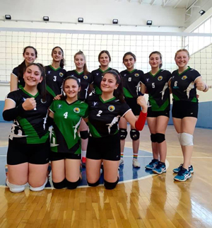 Güneysu ve Fındıklı Lise Voleybol Takımları Türkiye Yarı Finallerinde